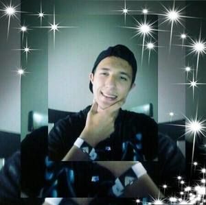 Meet your Posher, Denis